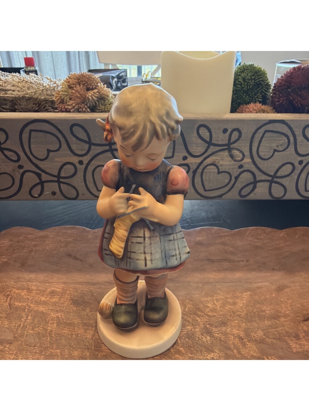 Vintage Goebel Hummel Figurine A Stitch in Time #255 Large Size 6.5"